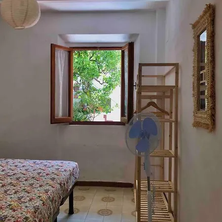 Casa vacanze Via Della Campana 17 *