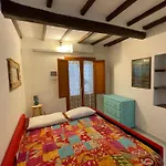Nyaraló Via Della Campana 17 *